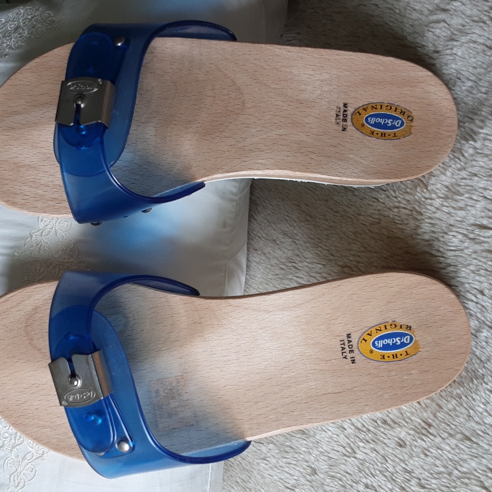 Dr.Scholl's original wooden sandal